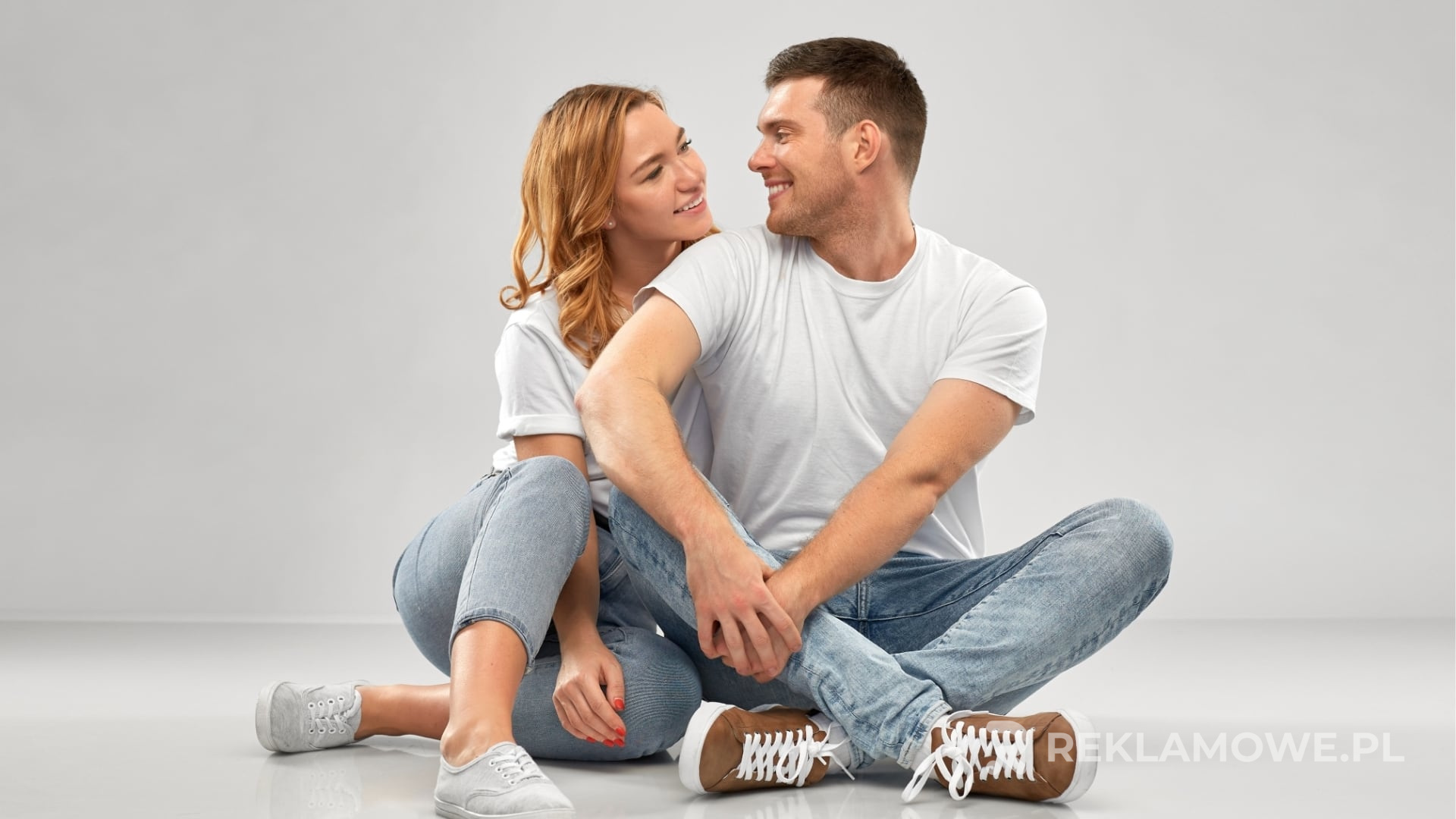Dobieranie rozmiaru koszulki reklamowej