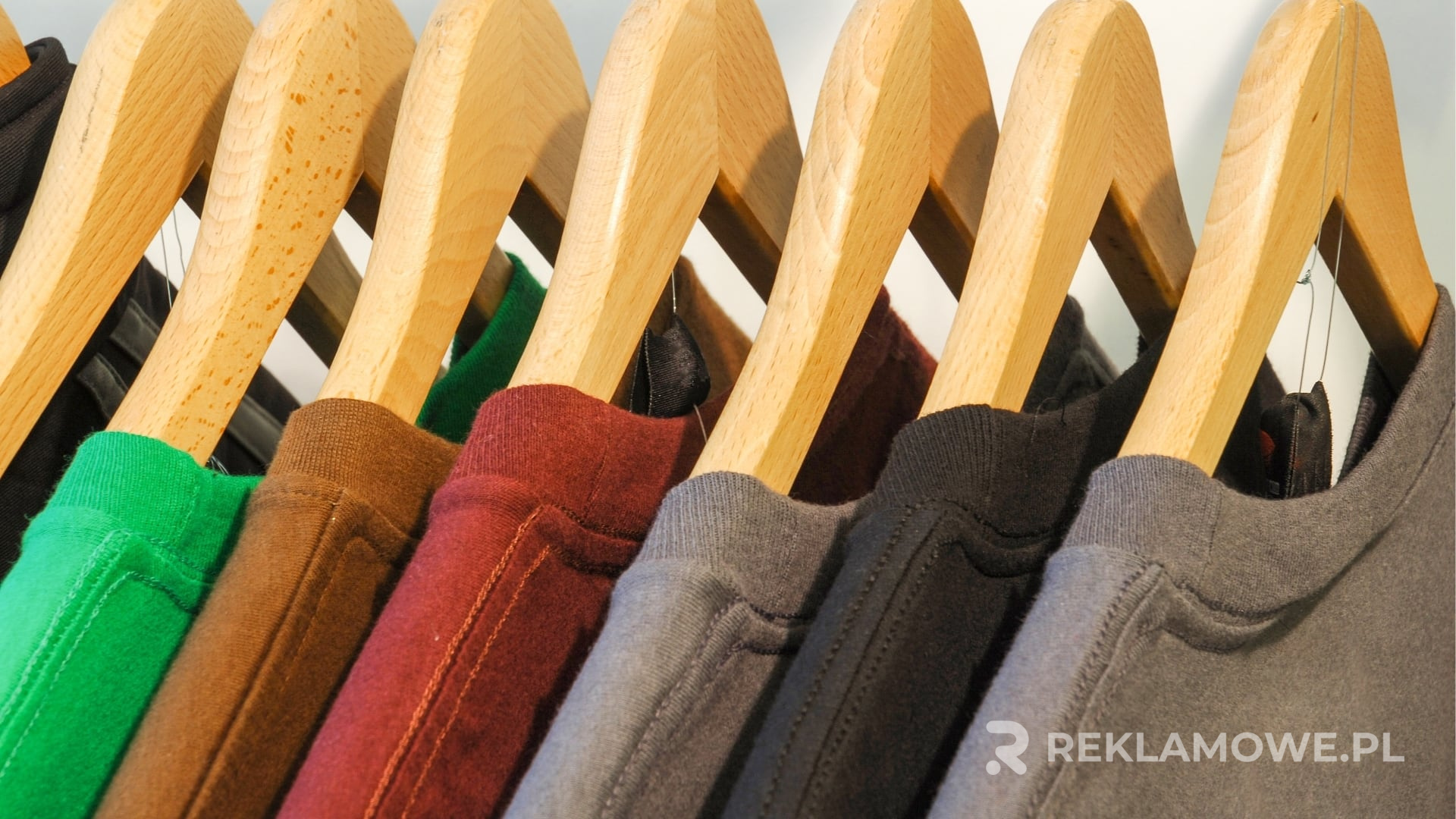 Koszulki reklamowe jako narzędzie marketingowe