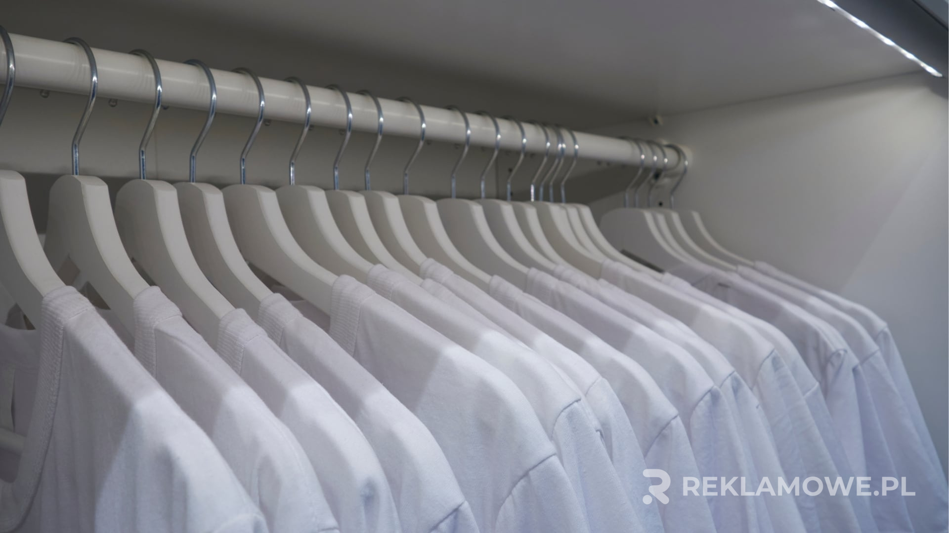 Personalizowane koszulki reklamowe z logotypem Koszulki reklamowe z personalizowanym logo