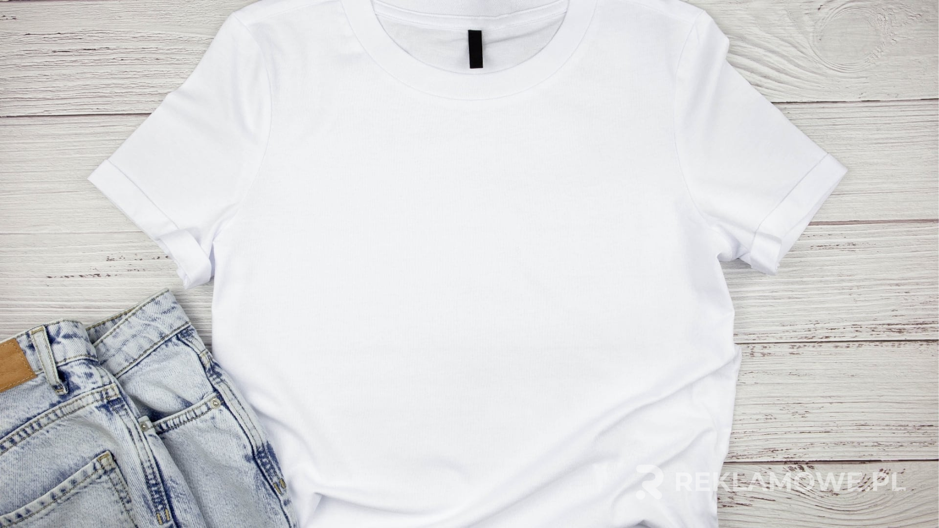 Koszulki reklamowe w nowoczesnym stylu z 2026 roku